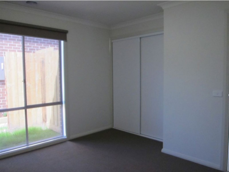 59 Vincent Boulevard, Trafalgar VIC 3824