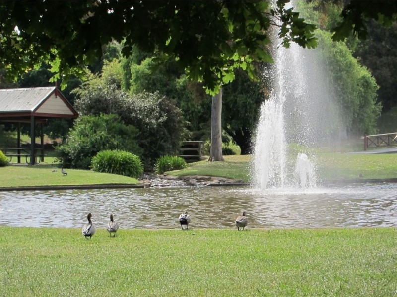 33 Kent Street, Warragul VIC 3820