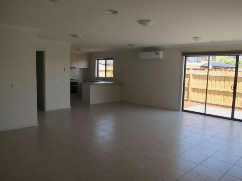 11 Elise Court, Trafalgar VIC 3824