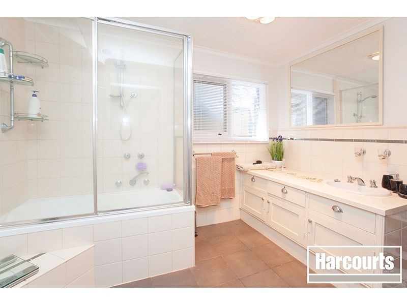 32 Pedder Street, Darnum VIC 3822