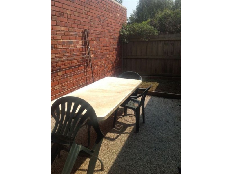 1/34 Lilleys Road, Warragul VIC 3820