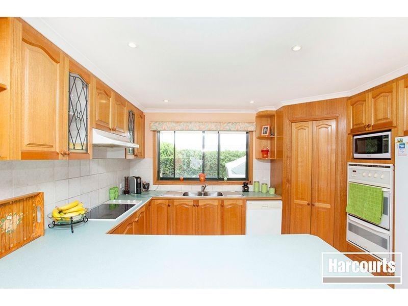 1 Camelot Court, Warragul VIC 3820