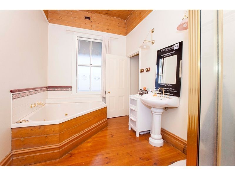 16 Kent Street, Warragul VIC 3820