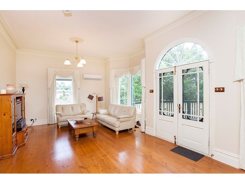 16 Kent Street, Warragul VIC 3820