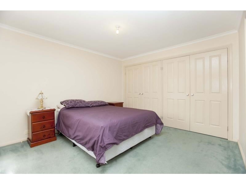 2/19 Janette Close, Warragul VIC 3820
