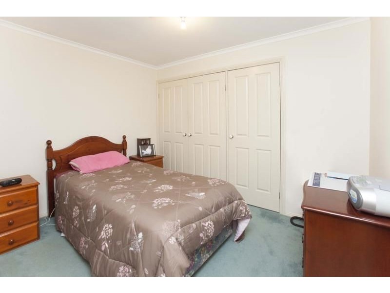 2/19 Janette Close, Warragul VIC 3820