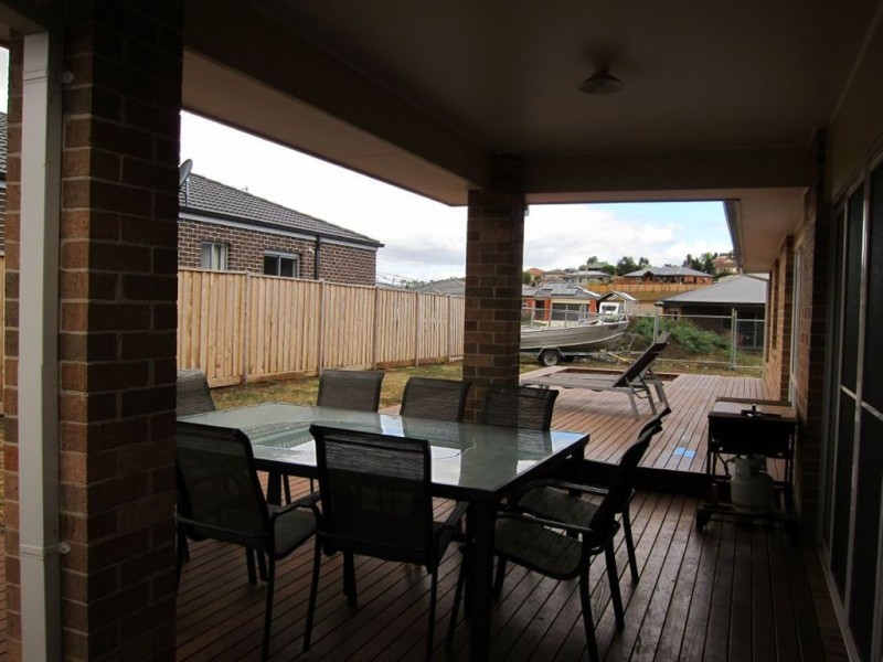 163 Twin Ranges Drive, Warragul VIC 3820