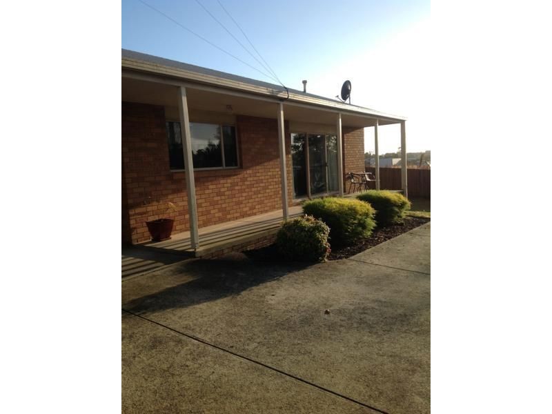 2/108 North Road, Warragul VIC 3820