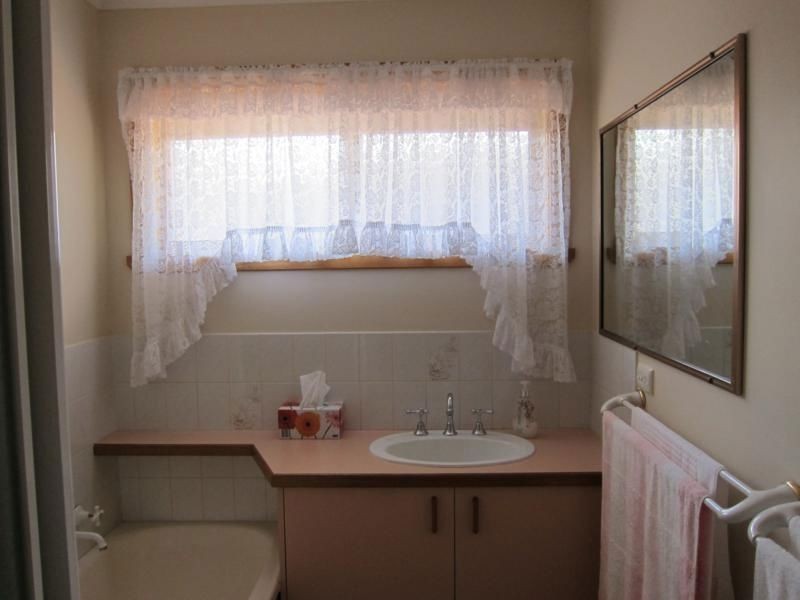 1/3 Edgerton Street, Warragul VIC 3820