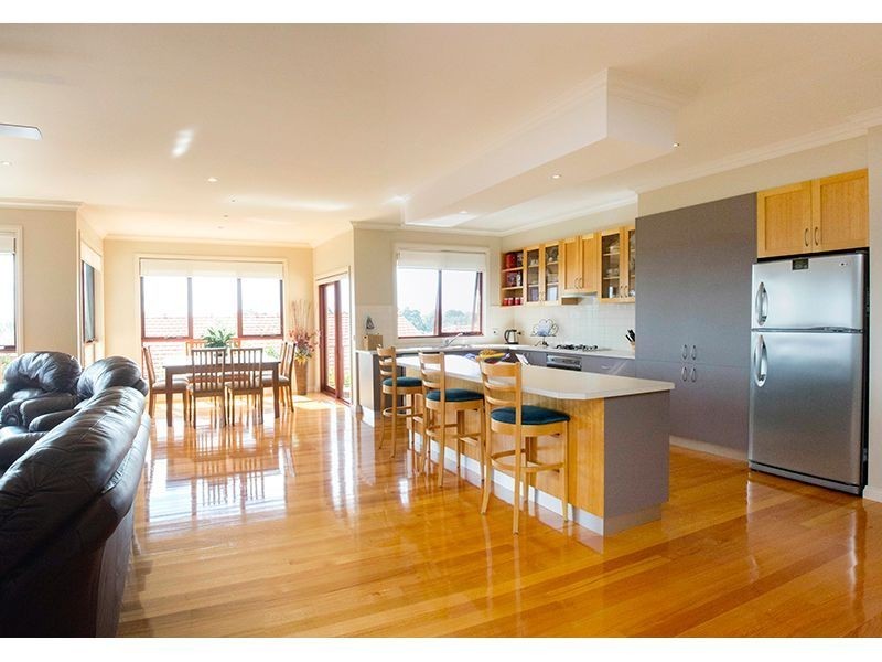 13 Munro Street, Warragul VIC 3820