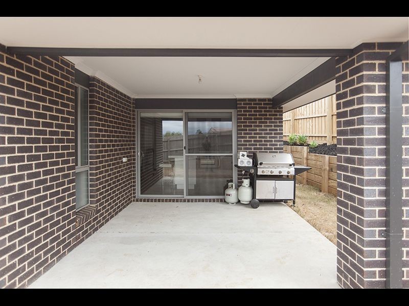 5B Liechardt Close, Warragul VIC 3820