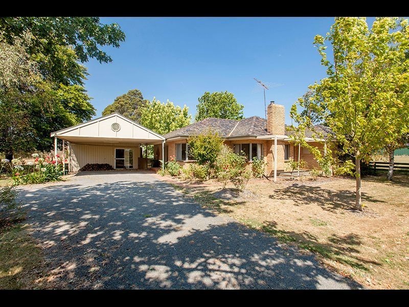 483 Darnum Allambee Road, Cloverlea VIC 3822