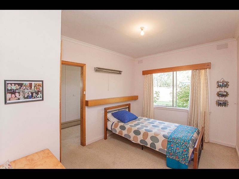 483 Darnum Allambee Road, Cloverlea VIC 3822