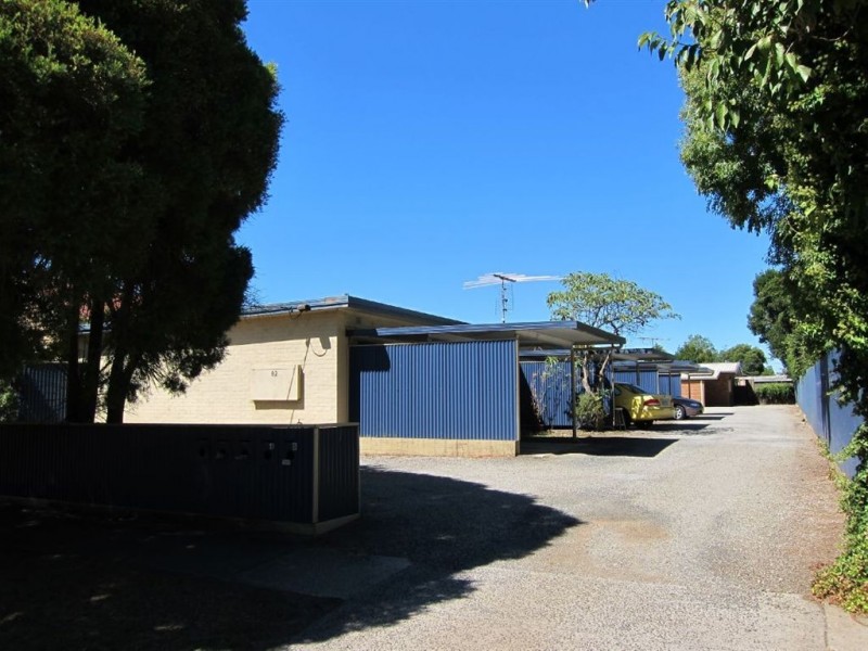 1/82 Brandy Creek Road, Warragul VIC 3820