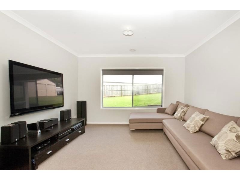 5 Barton Court, Warragul VIC 3820