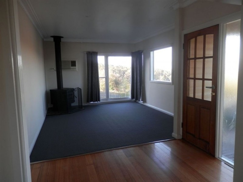 13 Jindivick Neerim South Road, Neerim South VIC 3831