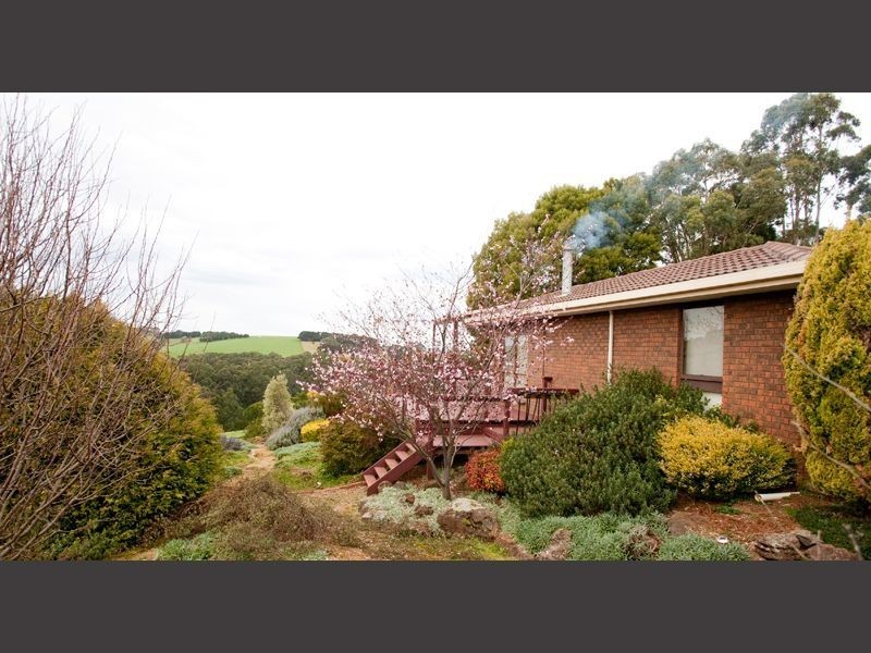 33 Walnut Road, Trafalgar South VIC 3824