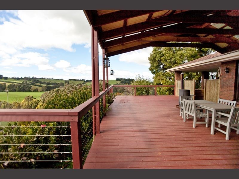 33 Walnut Road, Trafalgar South VIC 3824
