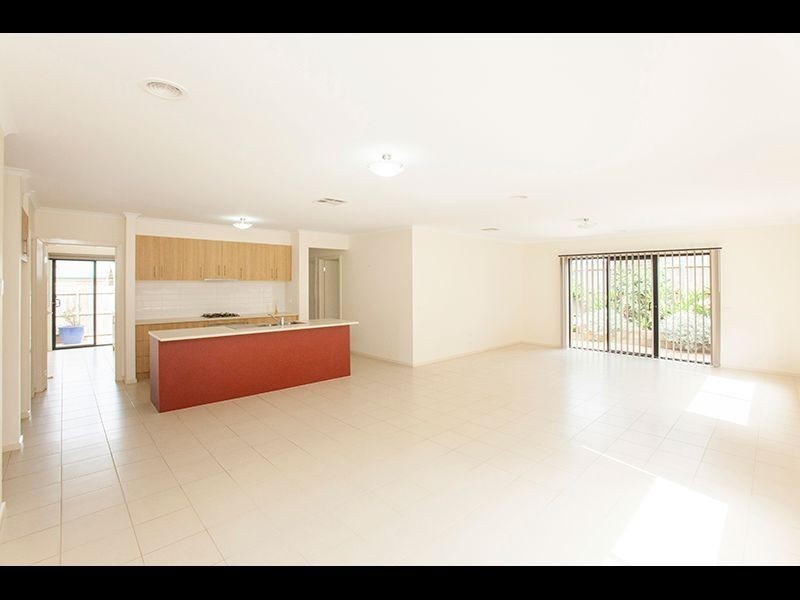 23 Howard Street, Warragul VIC 3820