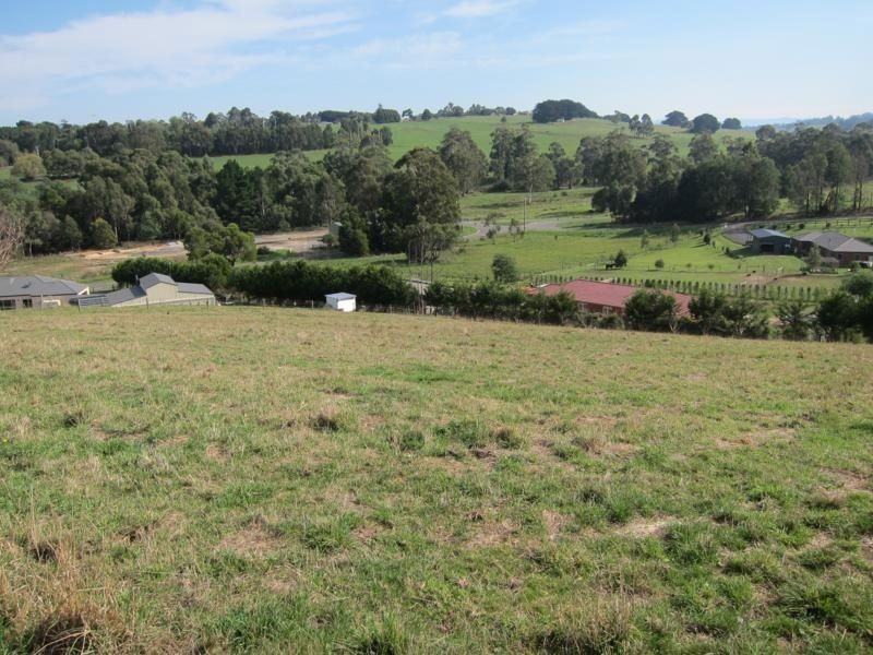 13 Kelliher Road, Neerim North VIC 3832