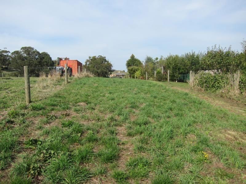 13 Kelliher Road, Neerim North VIC 3832