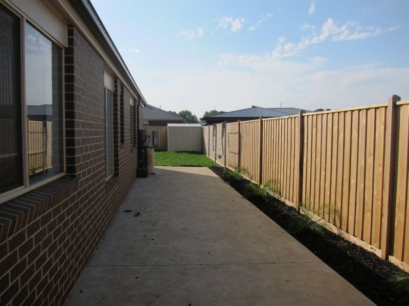 8 Armadale Drive, Warragul VIC 3820