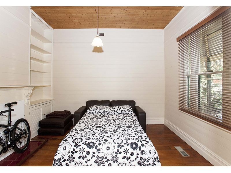 16 Kent Street, Warragul VIC 3820