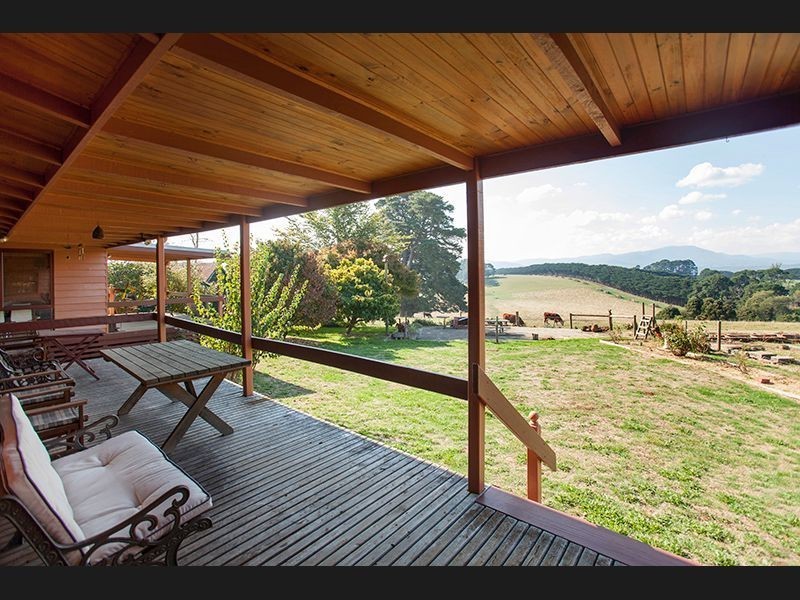 17 Olsson Road, Neerim North VIC 3832