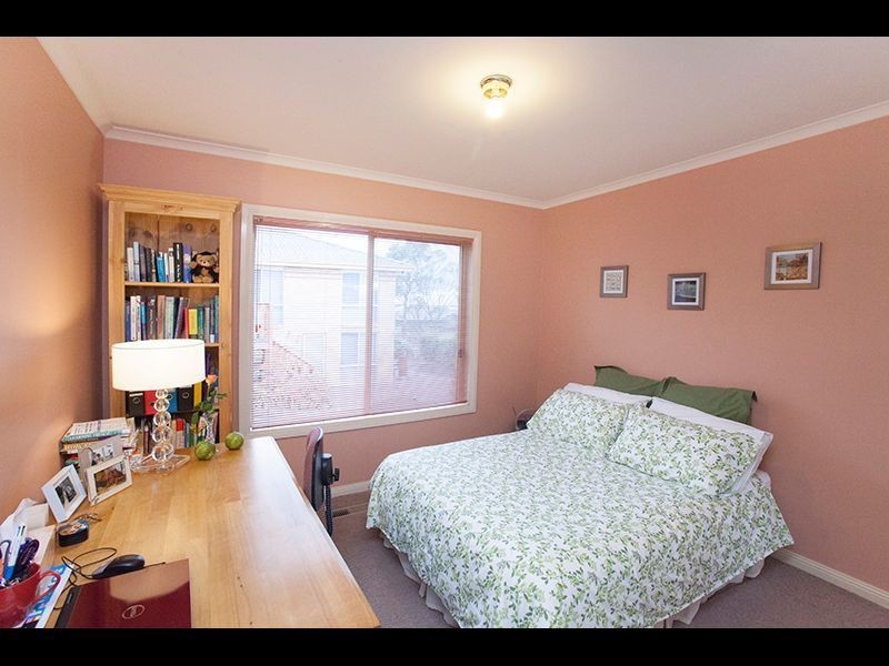 25 Willow Crescent, Warragul VIC 3820