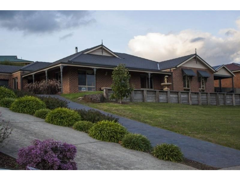 25 Burtonwood Court, Neerim South VIC 3831