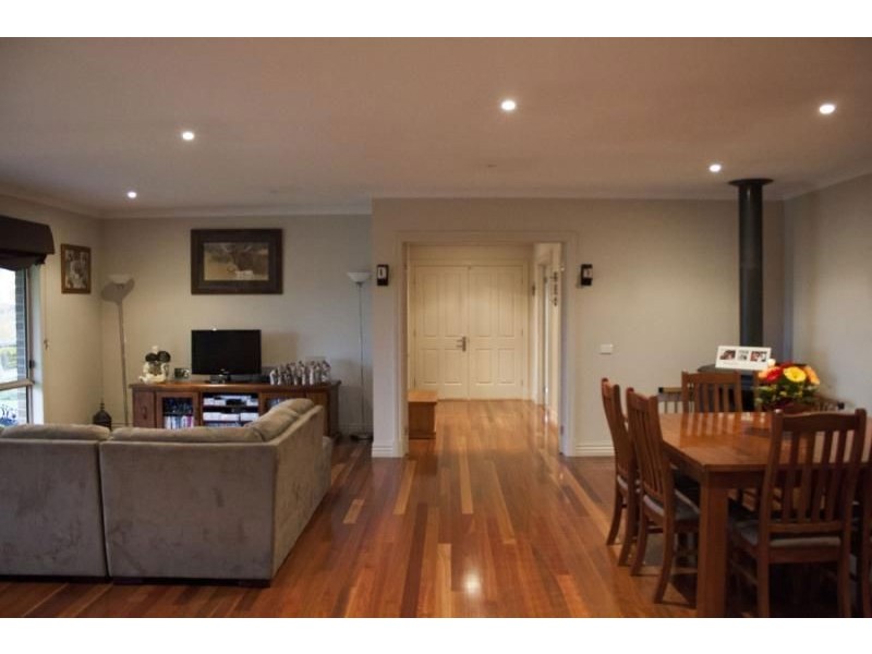 25 Burtonwood Court, Neerim South VIC 3831