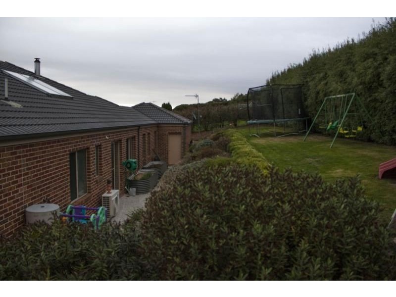 25 Burtonwood Court, Neerim South VIC 3831