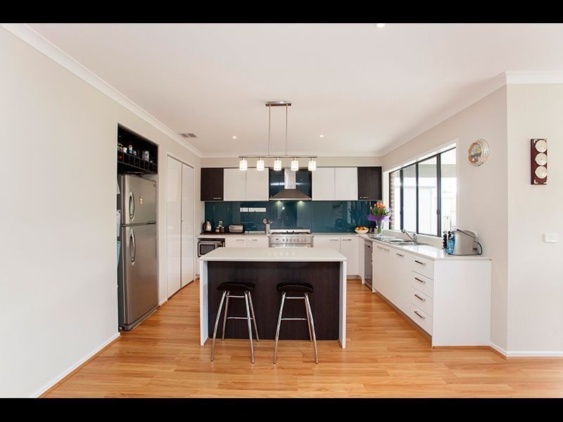 12 Lewisham Court, Warragul VIC 3820