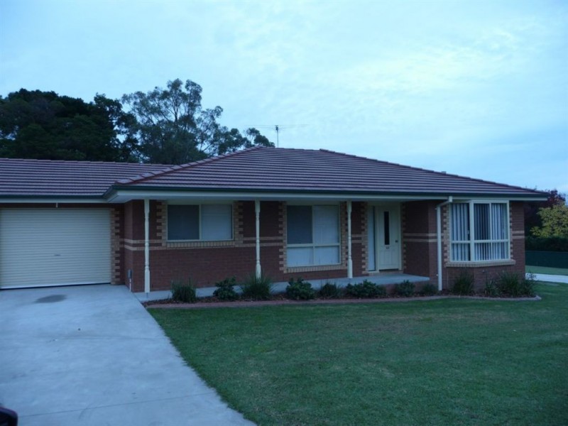 10/11A A’Beckett Road, Bunyip VIC 3815