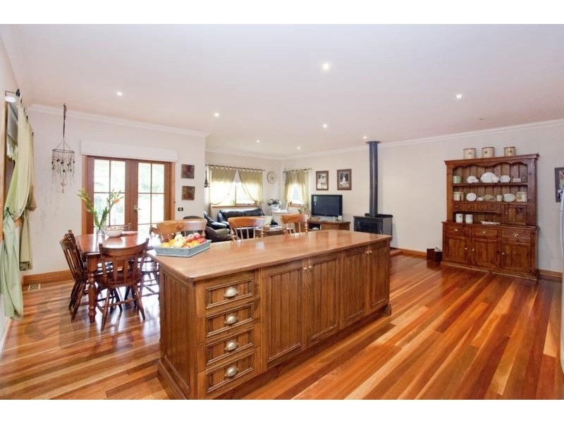 9 Bella Vista Drive, Warragul VIC 3820