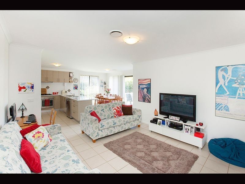 24 Poplar Close, Trafalgar VIC 3824