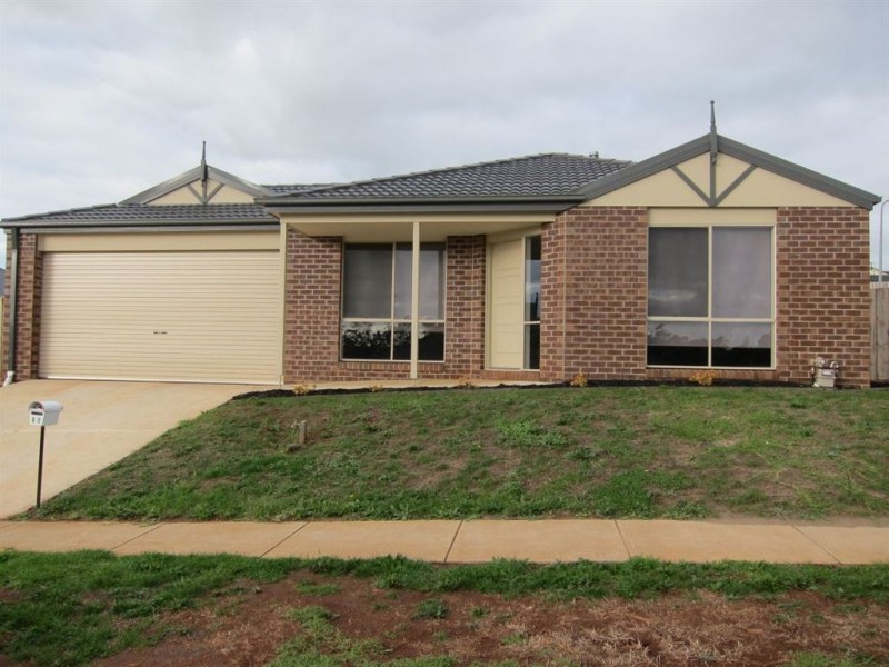 80 Cook Street, Drouin VIC 3818