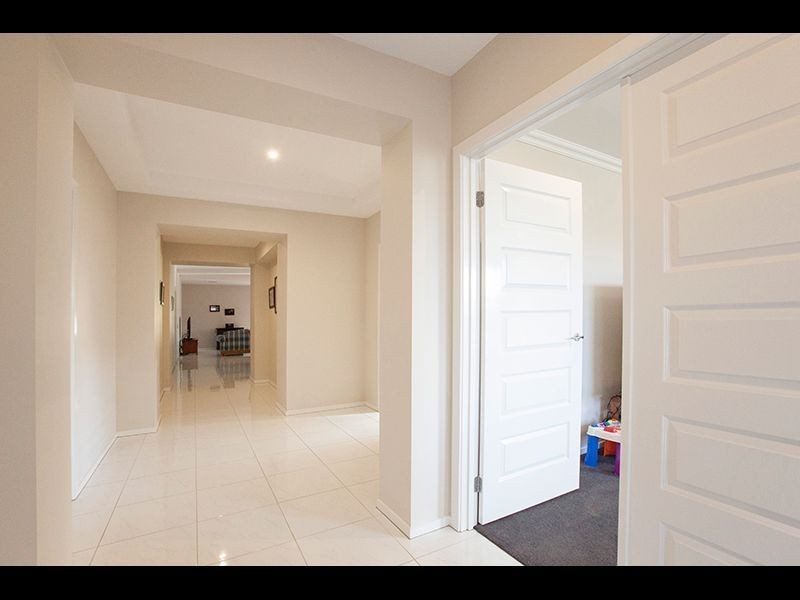 35 Armadale Drive, Warragul VIC 3820