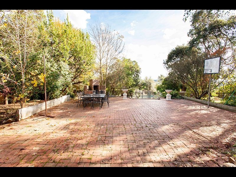 77 Brandy Creek Road, Warragul VIC 3820