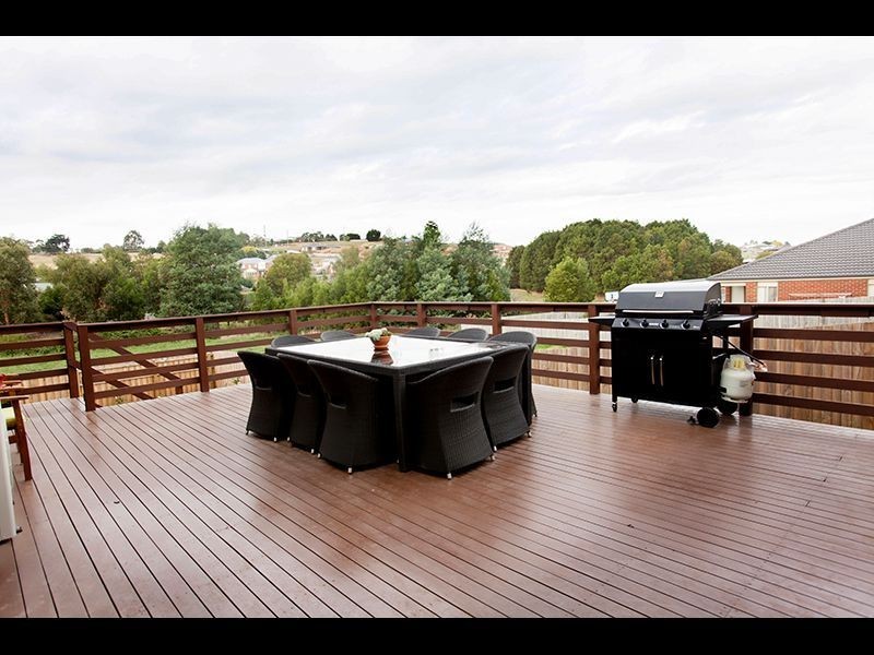 13 Melzak Way, Warragul VIC 3820