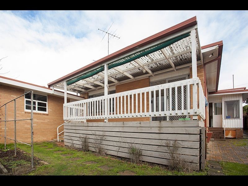 8 Montrose Street, Warragul VIC 3820