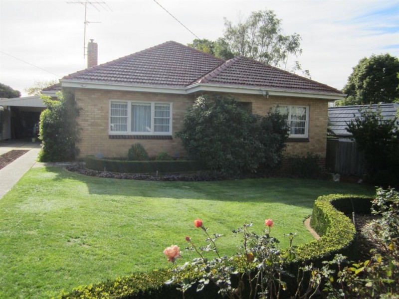 5 Nobel Street, Warragul VIC 3820