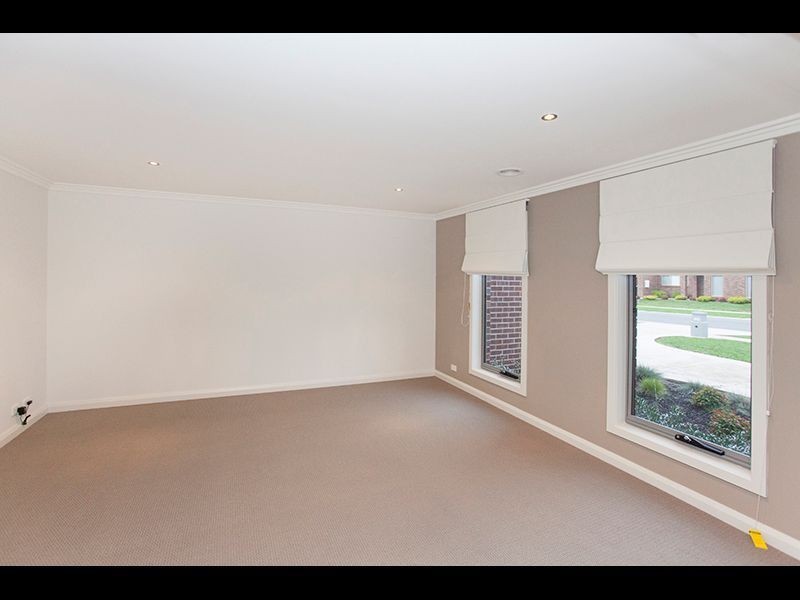 2 Poplar Close, Trafalgar VIC 3824