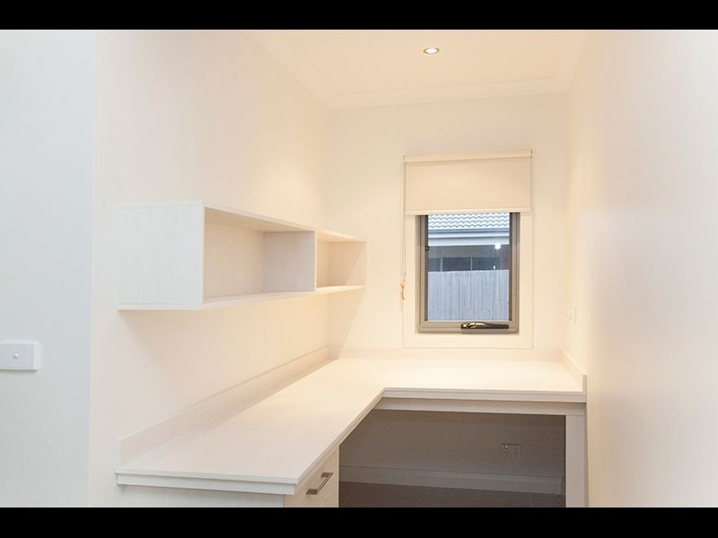 2 Poplar Close, Trafalgar VIC 3824