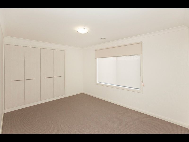 2 Poplar Close, Trafalgar VIC 3824