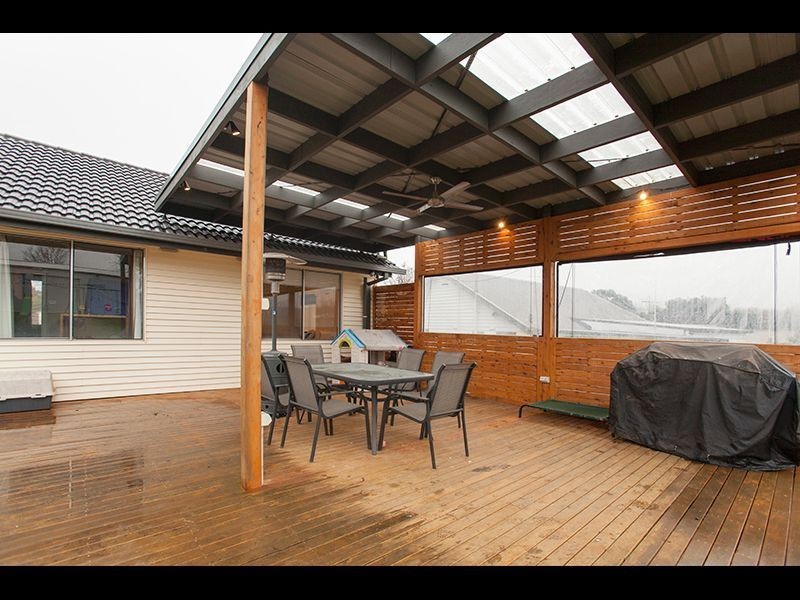 2 Western Park Drive, Warragul VIC 3820