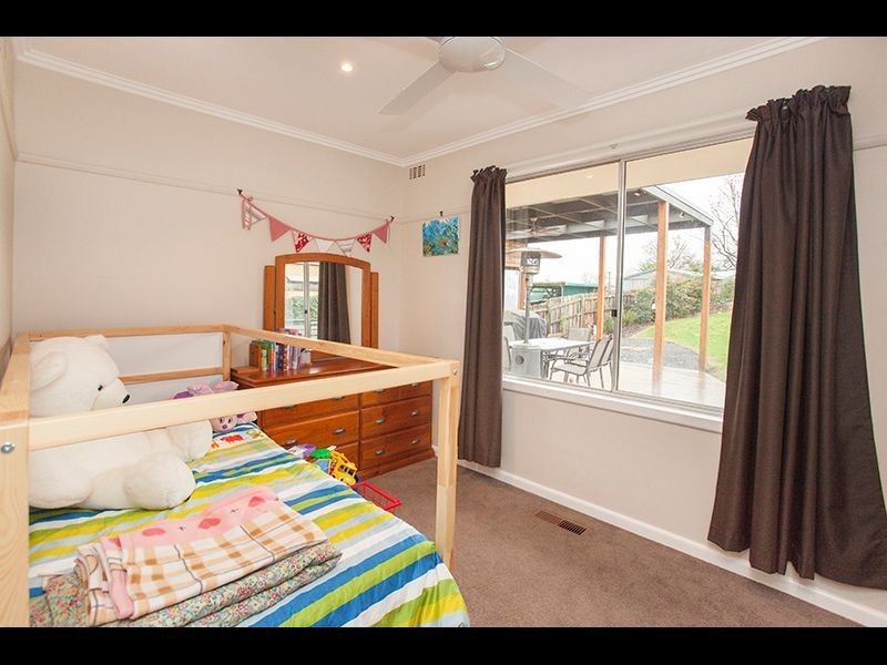 2 Western Park Drive, Warragul VIC 3820