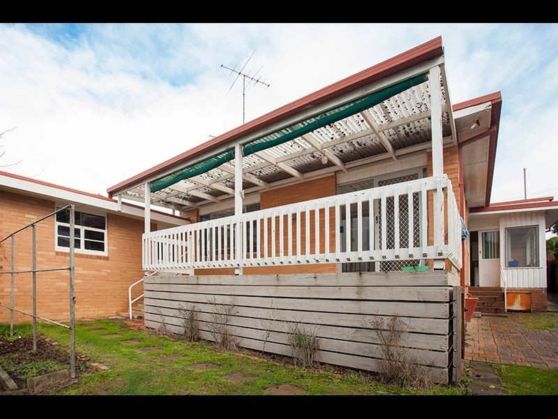 8 Montrose Street, Warragul VIC 3820
