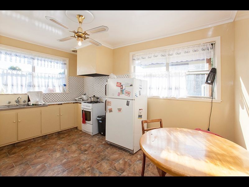 51 Burton Street, Warragul VIC 3820