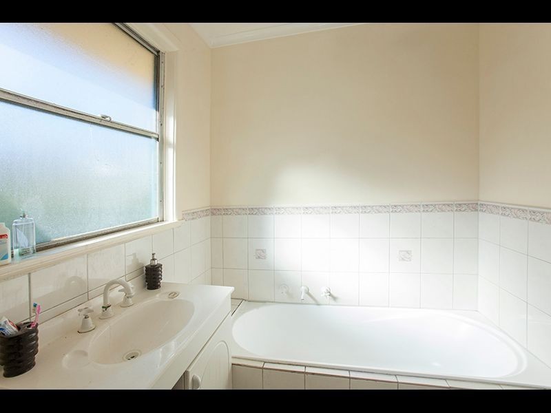 51 Burton Street, Warragul VIC 3820